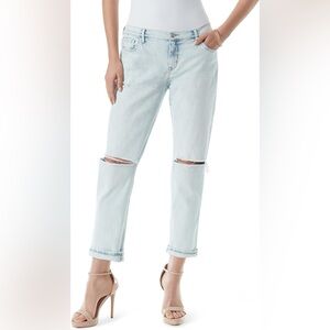 JESSICA SIMPSON || Mika Best Friend Slouchy Skinny Jean in Enlighten - SZ 24